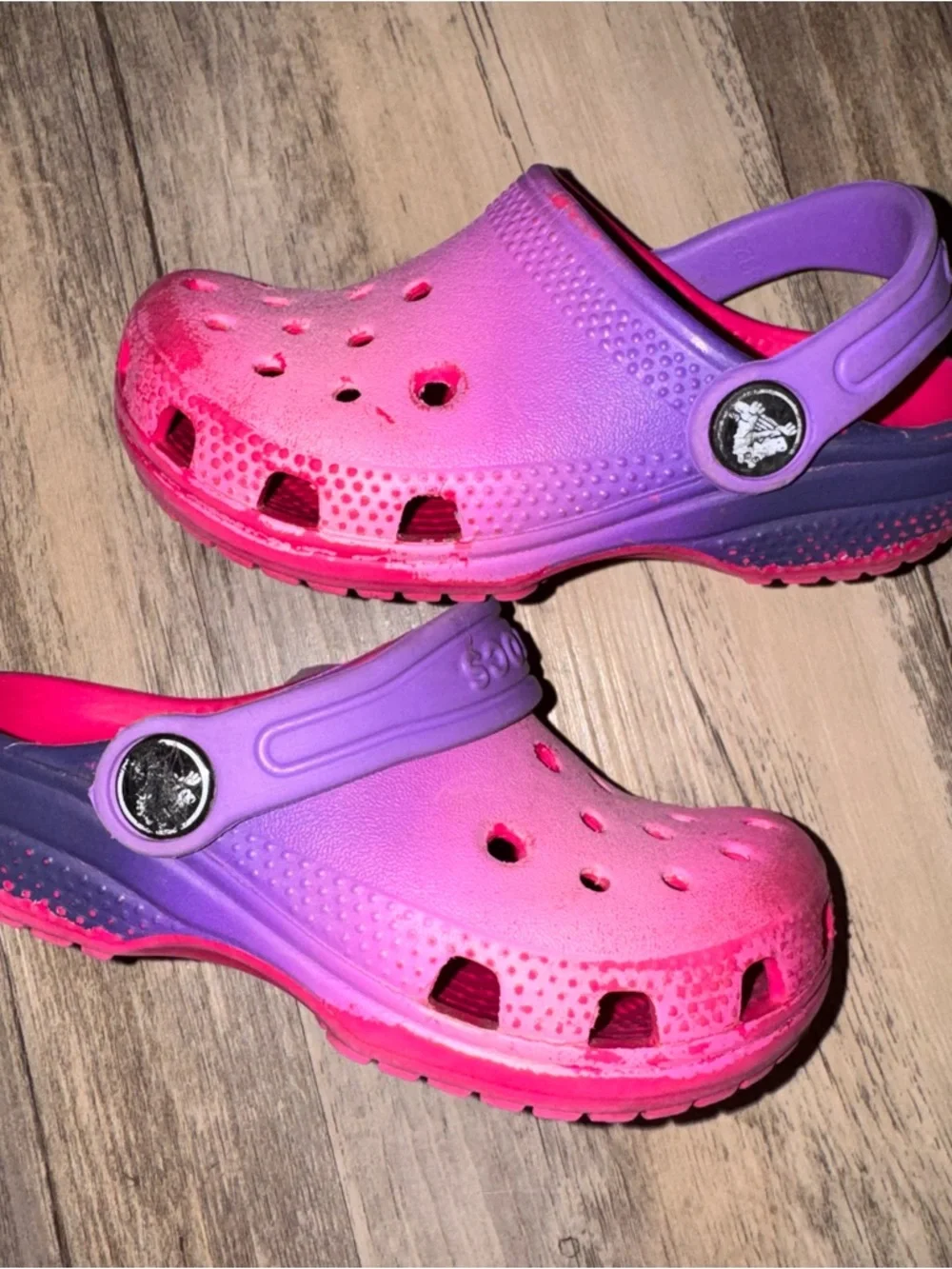 CROCS Kids Ombre Clog in Pink and Purple
